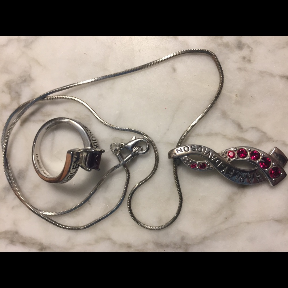Harley Davison necklace and ring - Picture 3 of 7